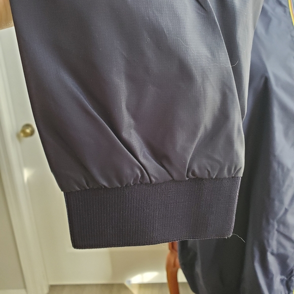 OLD NAVY WINDBREAKER JACKET NAVY W/ RAINBOW ZIPPER - Picture 3 of 5